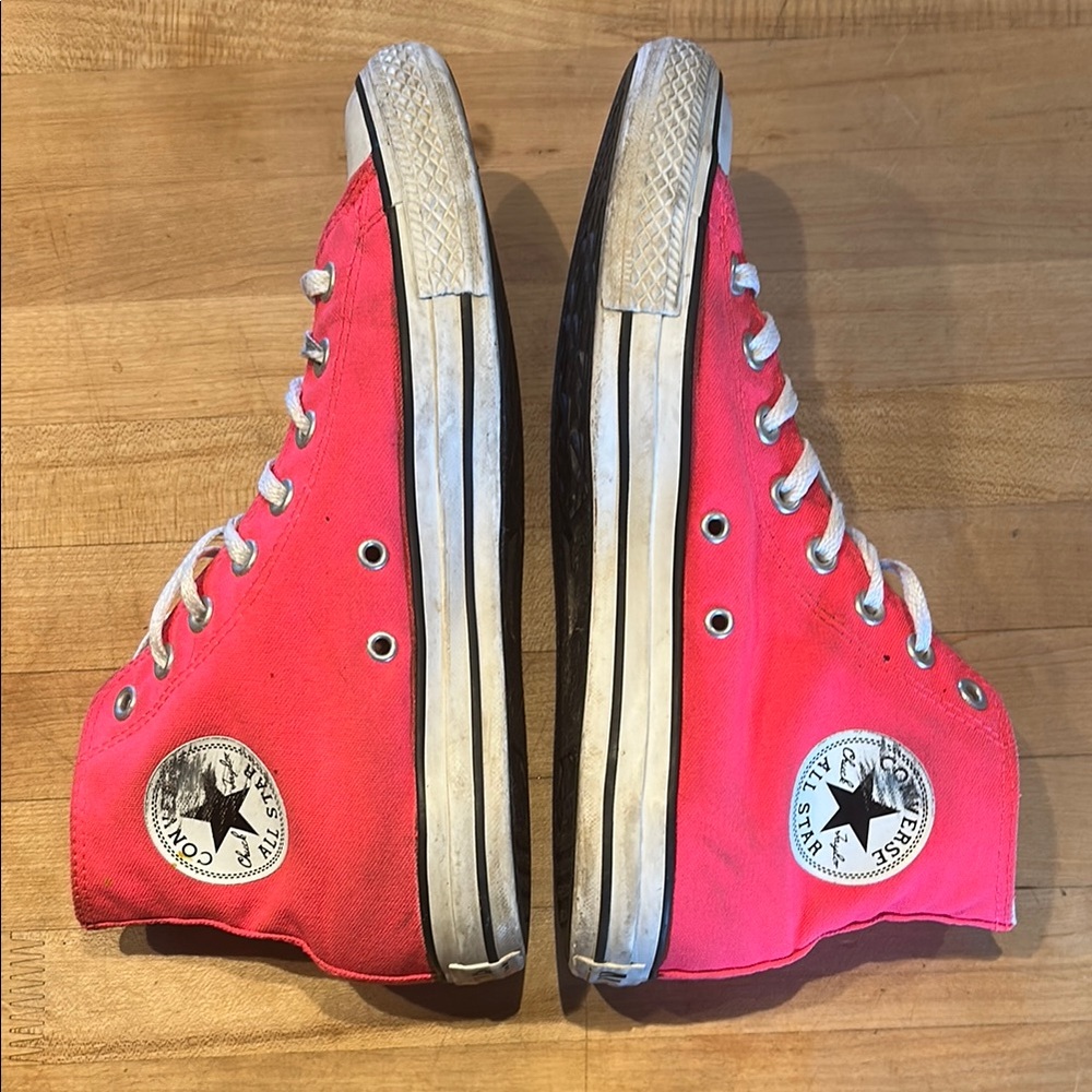 Converse Chuck Taylor All Star CTAS Hightop Sneaker Pink Women’s Size 10